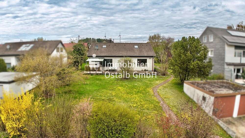 Einfamilienhaus Bopfingen - 5 Zimmer, 134 m&sup2;, 345.000&euro; | Angebot:26362040