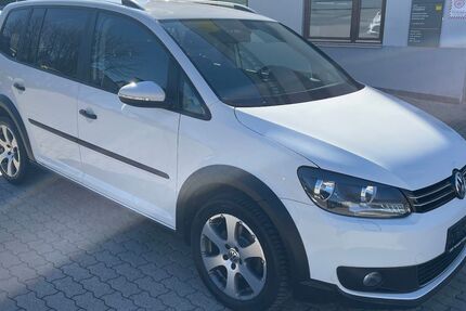 VW Touran 129.204 km 9.990 &euro; Erfurt Urbich 99198
