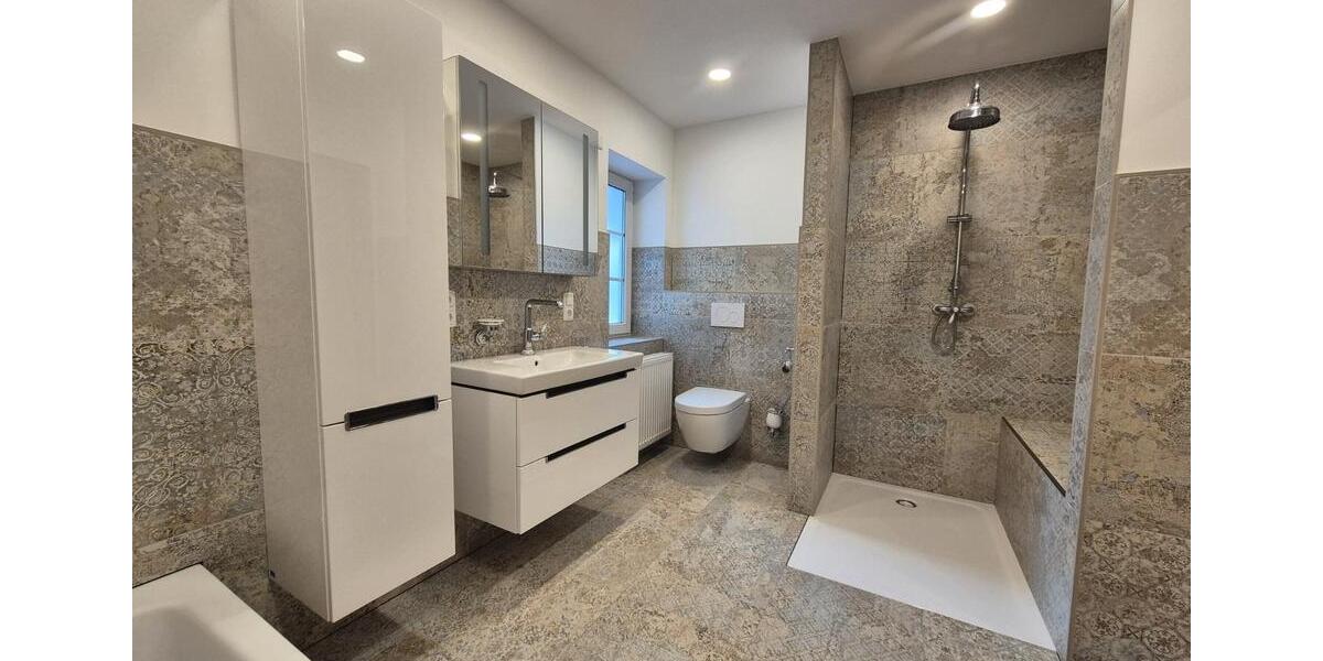 Einfamilienhaus Lahntal - 8 Zimmer, 270 m&sup2;, 538.000&euro; | Angebot:26524072