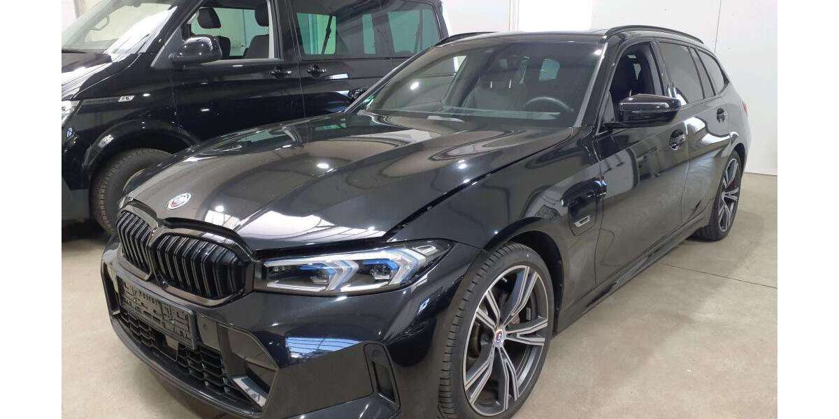 BMW 320 32.803 km 32.985 &euro; Uetersen bei Hamburg 25436