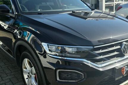 VW T-Roc 156.000 km 16.999 &euro; Bielefeld 33659