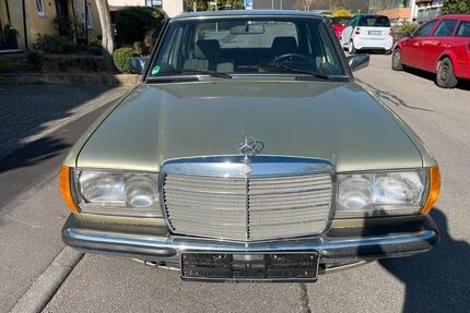 Mercedes 230