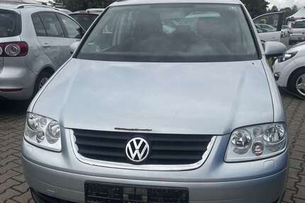 VW Touran 305.000 km 500 &euro; Baindt 88255