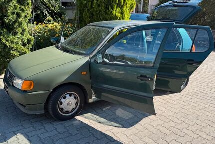 VW Polo 68.000 km 1.885 &euro; Trebbin 14959