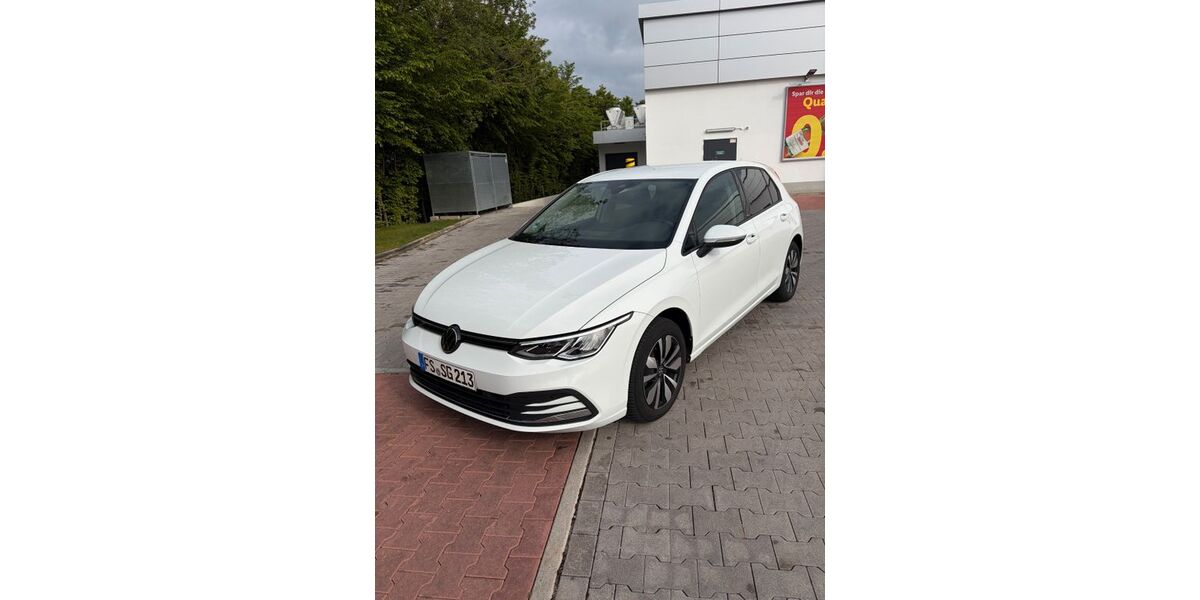 VW Golf 49.000 km 25.800 &euro; Germering 82110