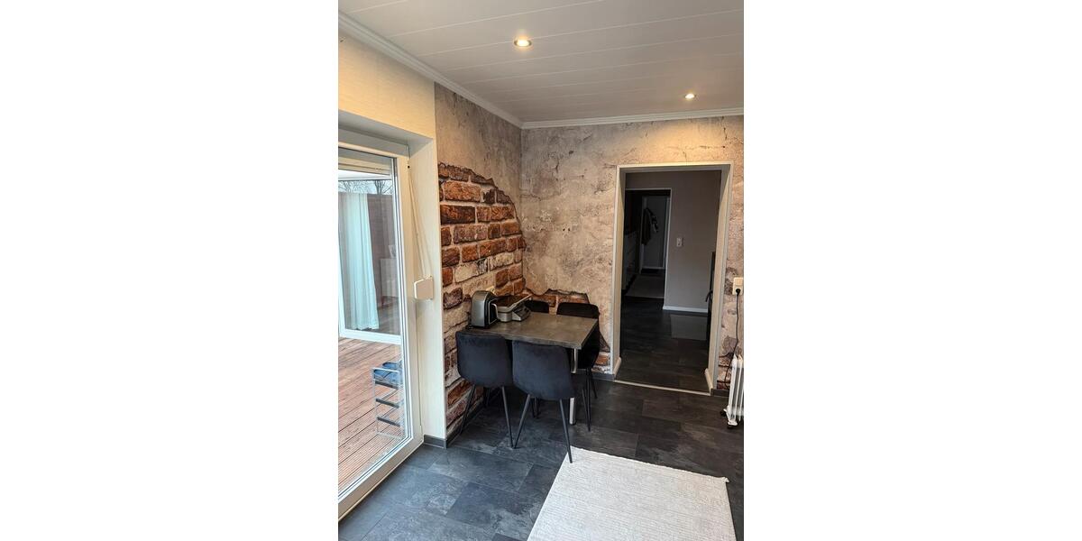 Doppelhaushälfte Hemmingstedt - 5 Zimmer, 126 m&sup2;, 1.260&euro; | Angebot:25489403