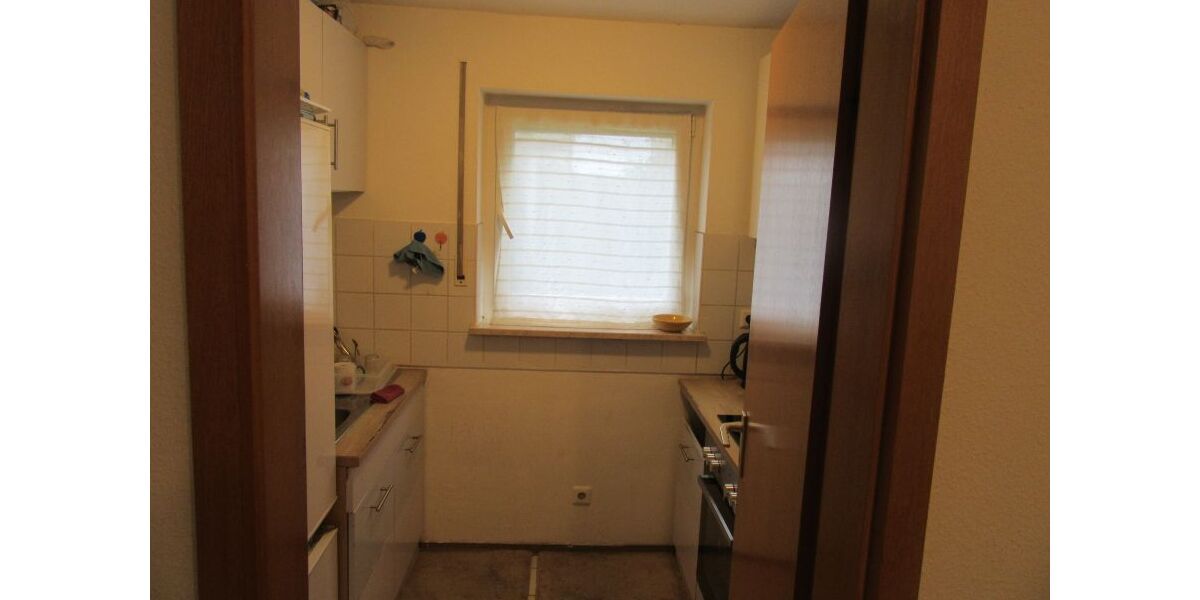 Provisionsfrei* 2 Zimmer EG Wohnung, Barrierearm, Aufzug, Balkon, EBK, TG Stellplatz - Erdgeschoßwohnung Plochingen | Angebot:25144732