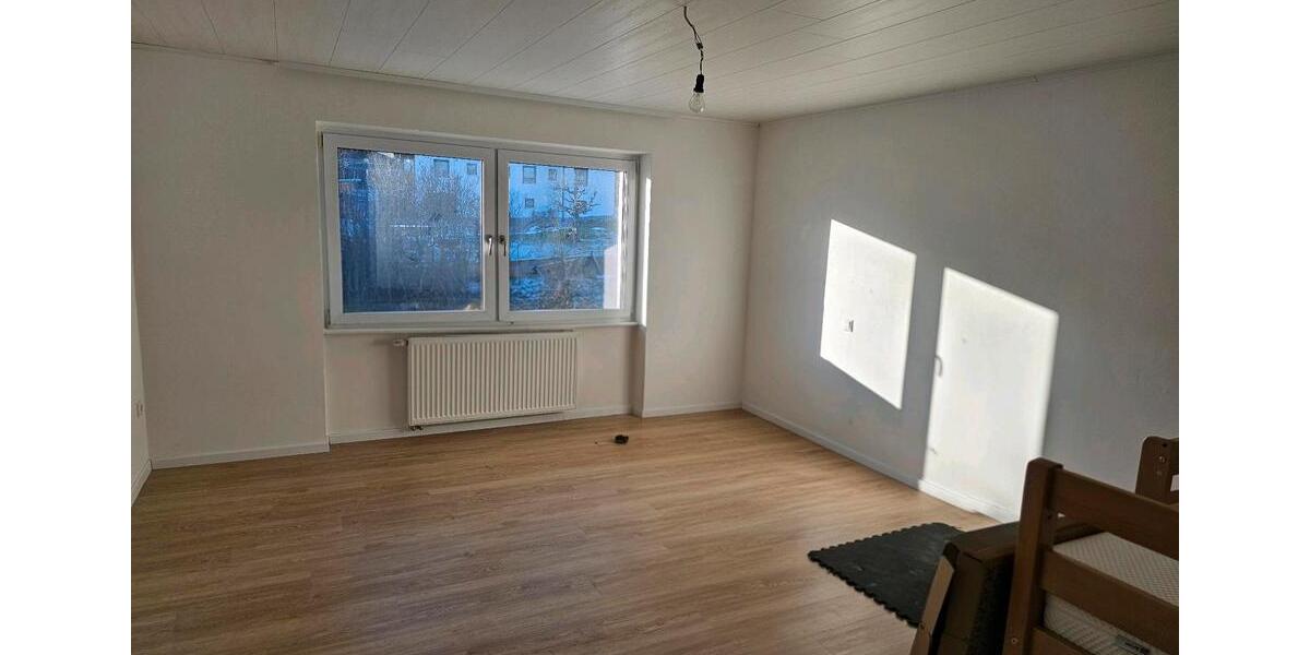 Schöne 90qm Wohnung 3 zimmer