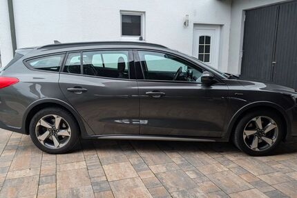 Ford Focus 117.000 km 11.500 € Schwandorf 92421