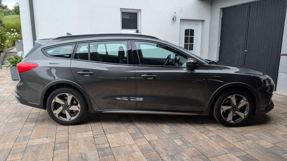 Ford Focus 117.000 km 11.500 € Schwandorf 92421