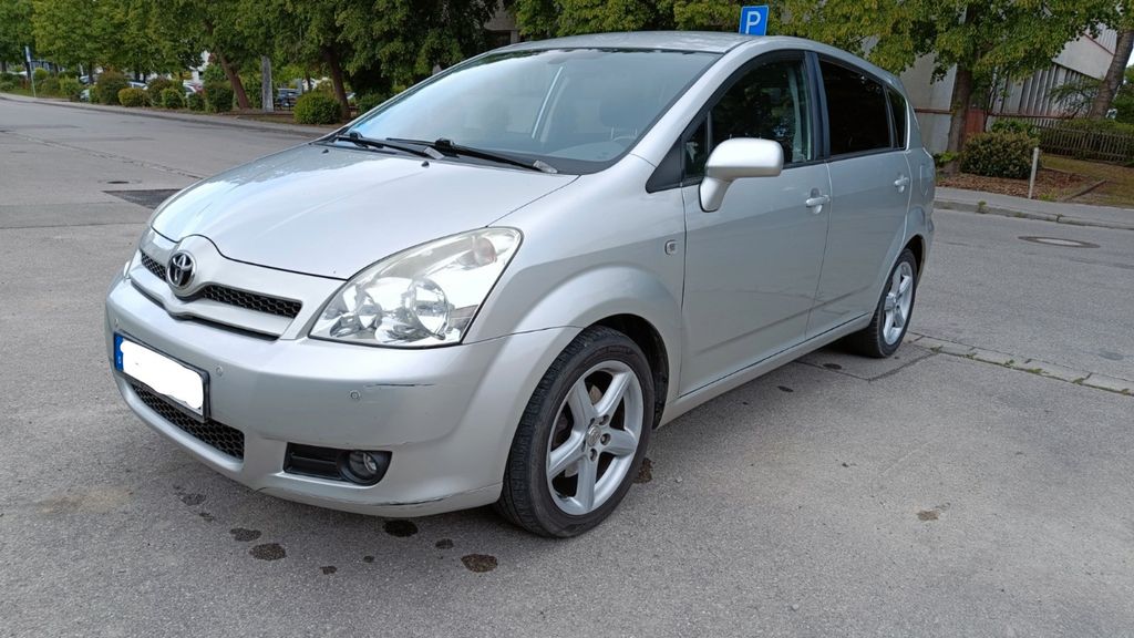 Toyota Corolla Verso 268.200 km 3.750 &euro; Mindelheim 87719
