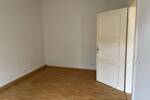 Gemütliche 3 Zimmer-Wohnung in einem äußerst gepflegten Haus im 3. OG, Tageslichtbad mit Dusche - EBK kann abgelöst werden - Studenten willkommen