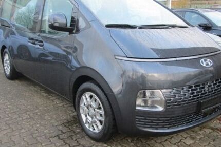 Hyundai STARIA 28.000 km 36.900 &euro; Hamburg 22525