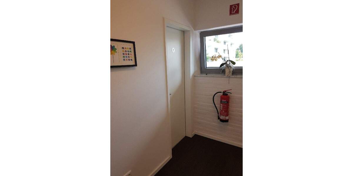 Gewerbeobjekt Lüneburg Schützenplatz - 5 Zimmer, 155 m&sup2;, 2.520&euro; | Angebot:25701374