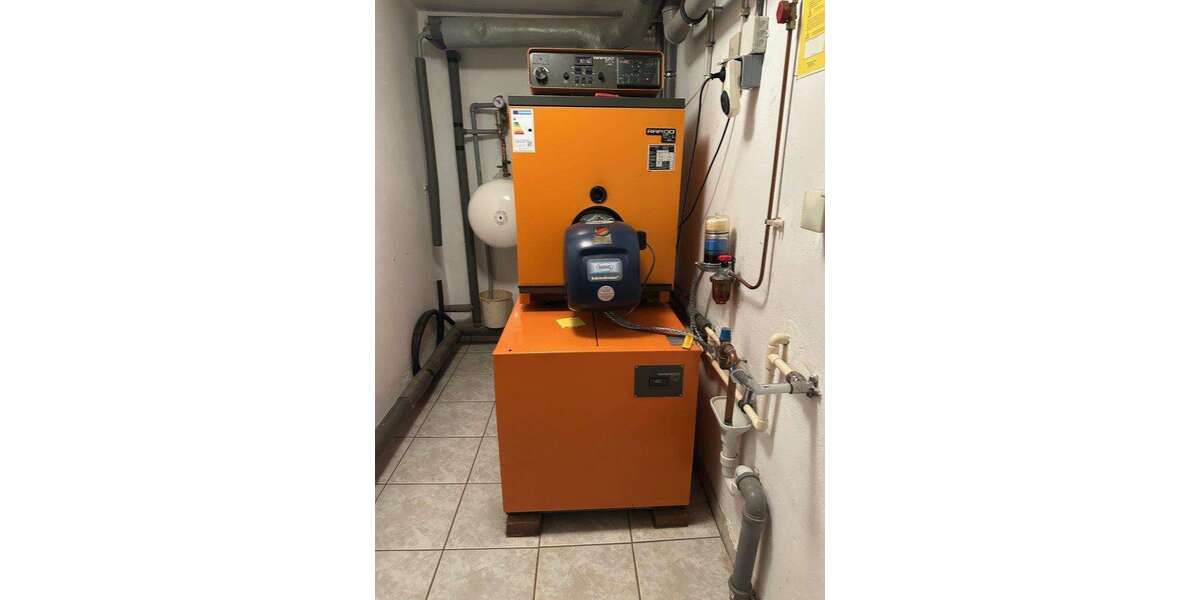 Bungalow - EinZweifamilienhaus mit Wintergarten und tollem Ausblick - Einfamilienhaus Unterwellenborn | Angebot:25809411