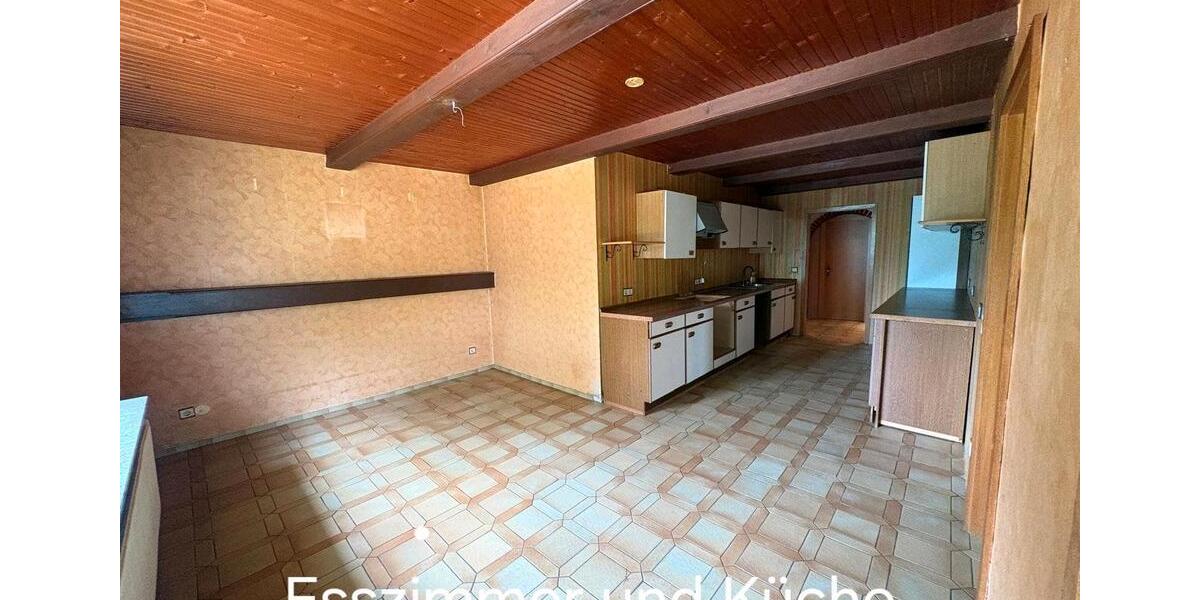 Einfamilienhaus Husum - 8 Zimmer, 238 m&sup2;, 325.000&euro; | Angebot:26942636