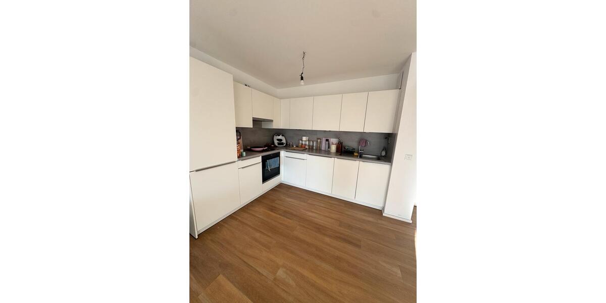 Etagenwohnung Schorndorf - 4 Zimmer, 106 m&sup2;, 2.100&euro; | Angebot:26038198