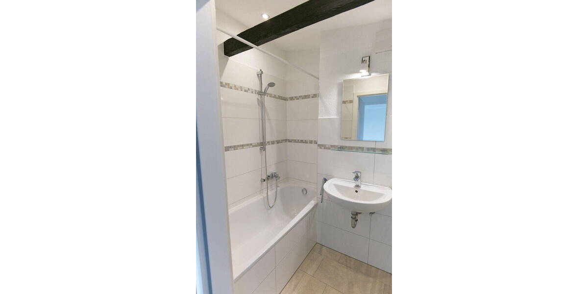 Etagenwohnung Kiel Südfriedhof - 3 Zimmer, 70 m&sup2;, 960&euro; | Angebot:26389251