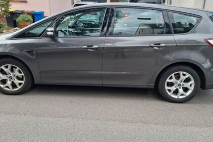 Ford S-Max 101.000 km 12.000 &euro; Mönchengladbach 41065