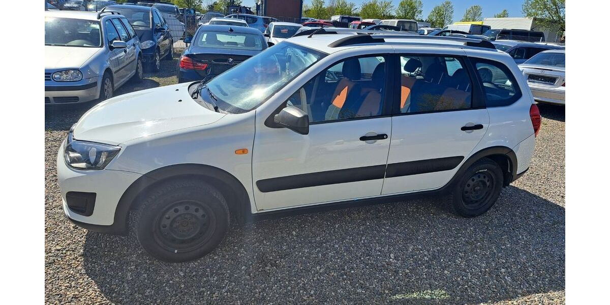 Lada Kalina 129.260 km 3.990 &euro; Mittenwalde 15749