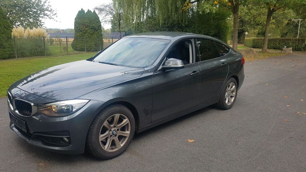 BMW 320 Gran Turismo 202.500 km 9.950 € BEELEN 48361