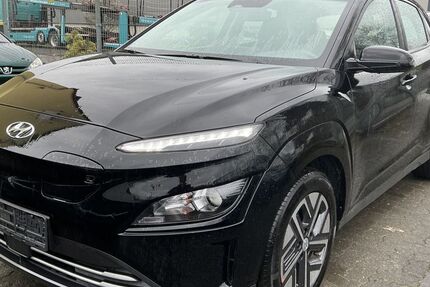 Hyundai KONA 24.632 km 17.400 &euro; Eitorf 53783