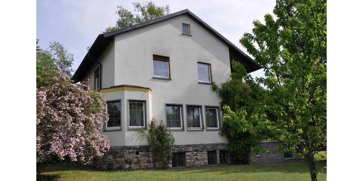 Einfamilienhaus Mellrichstadt - 5.5 Zimmer, 160 m&sup2;, 1.300&euro; | Angebot:25426482
