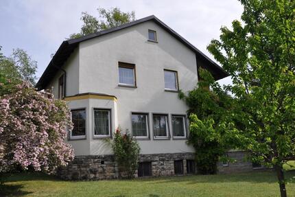 Haus Mellrichstadt - 5.5 Zimmer, 160 m&sup2;, 1.180&euro; | Angebot:25426482