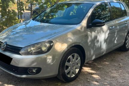 VW Golf 258.000 km 2.800 &euro; Nürnberg 90439