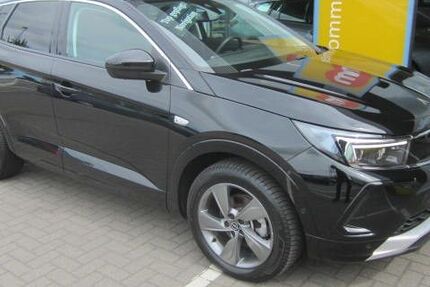 Opel Grandland (X) 15.998 km 24.980 &euro; Wardenburg (bei Oldenburg) 26203
