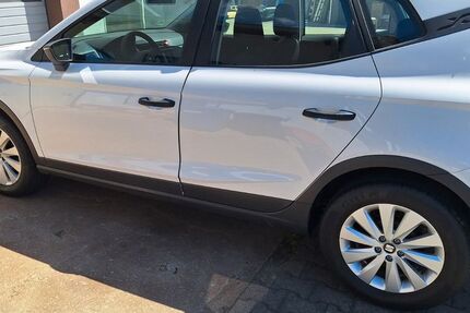 Seat Arona 87.000 km 10.500 &euro; Lützelbach 64750