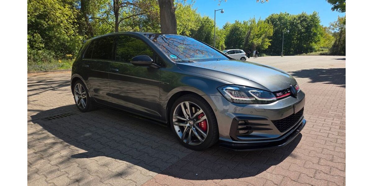 VW Golf 131.500 km 20.999 &euro; Magdeburg 39116