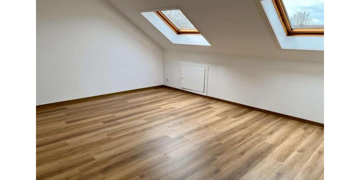 Maisonettenwohnung Bergheim - 2 Zimmer, 79 m&sup2;, 900&euro; | Angebot:26124672