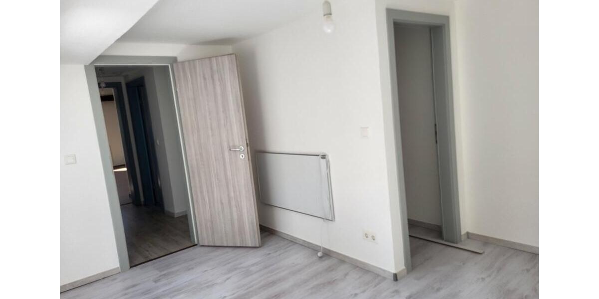 Dachgeschoßwohnung Albisheim (Pfrimm) - 2.5 Zimmer, 51 m&sup2;, 99.000&euro; | Angebot:26840316