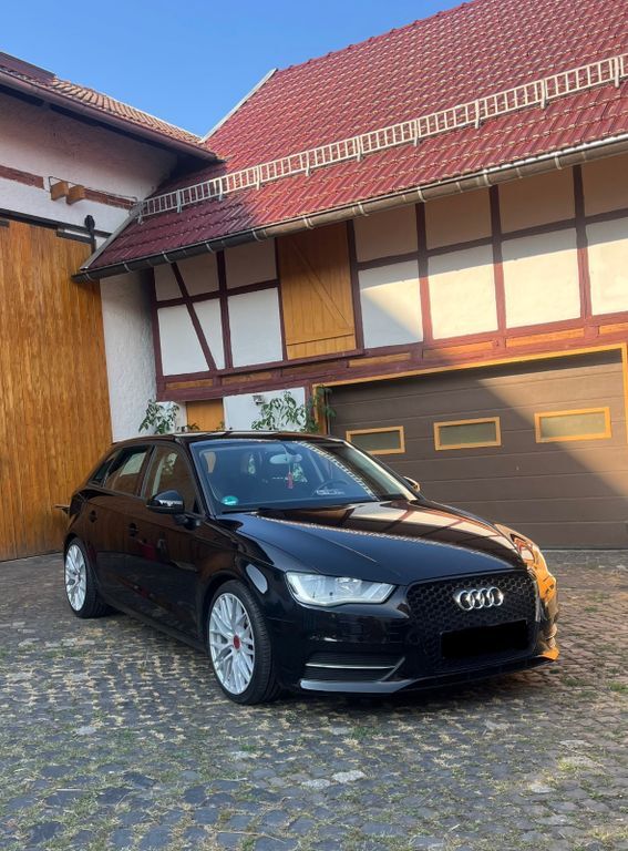 Audi A3 99.620 km 12.900 € Nessetal 99869