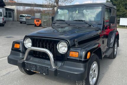 Jeep Wrangler 145.411 km 10.499 &euro; Rosenheim 83026