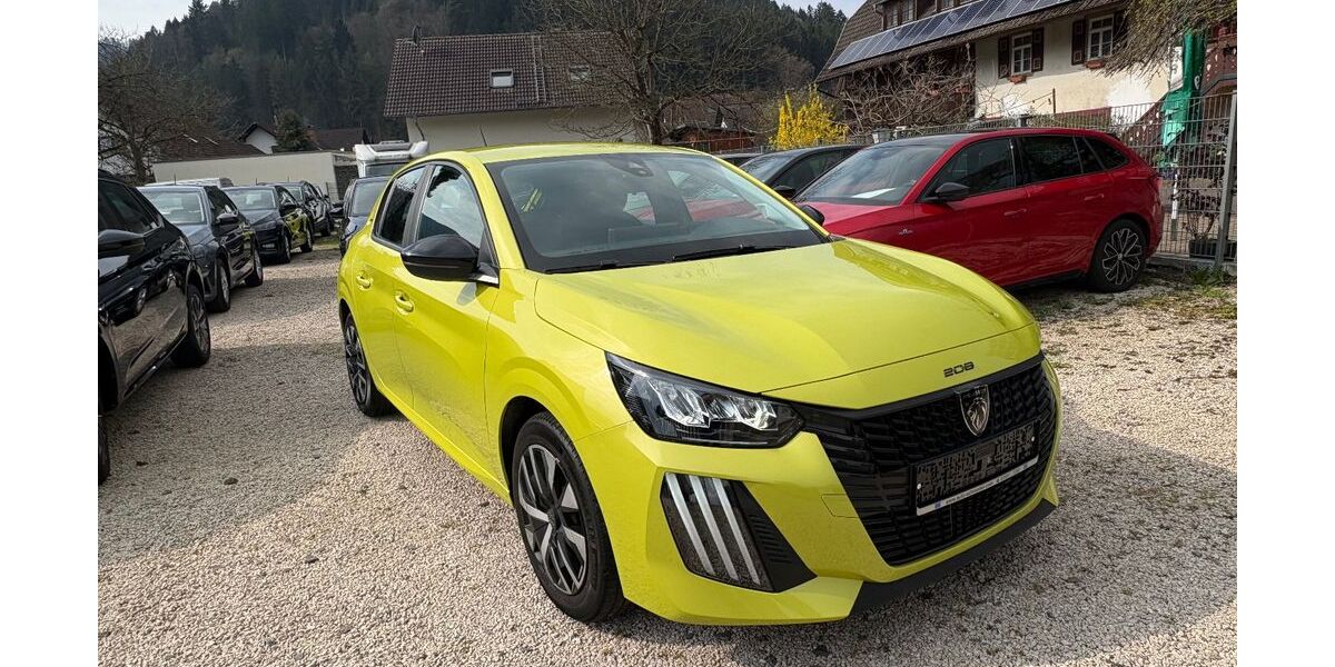 Peugeot 208 20.300 km 15.900 &euro; Gutach 77793