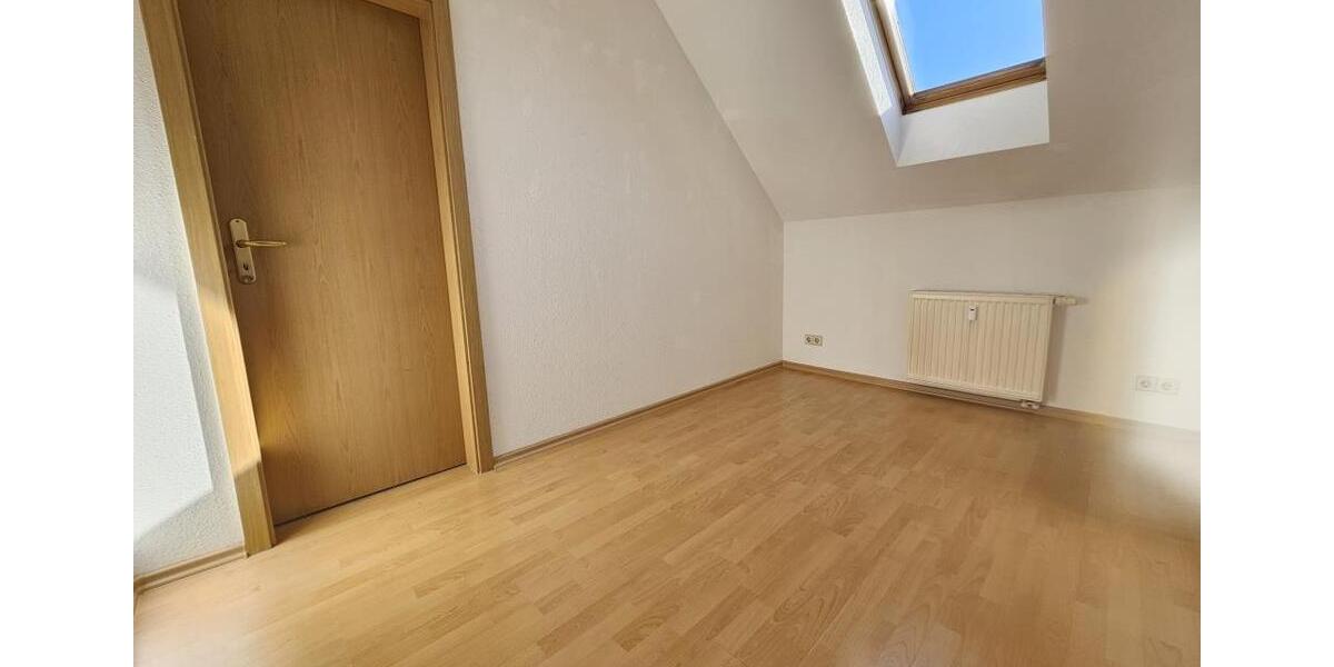 Dachgeschoßwohnung Hainichen - 2 Zimmer, 42 m&sup2;, 229&euro; | Angebot:25084334