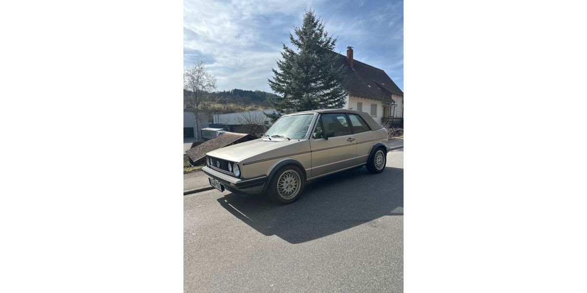 VW Golf 102.000 km 11.760 &euro; Haiterbach 72221