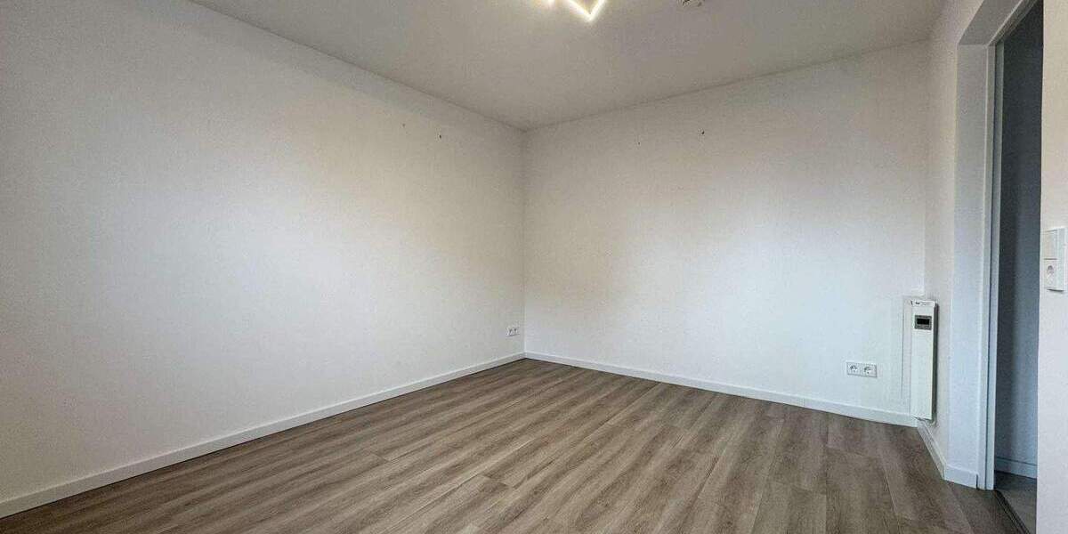 Einfamilienhaus Sachsenheim Hohenhaslach - 3 Zimmer, 102 m&sup2;, 370.000&euro; | Angebot:25606392