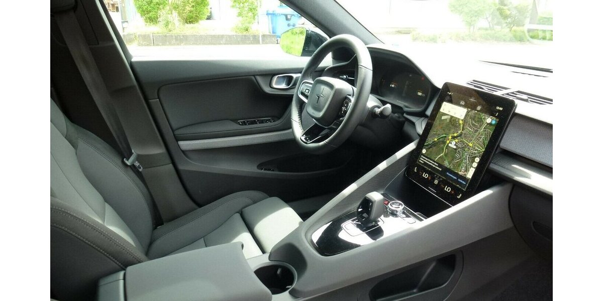 Polestar 2 Long Range Dual Motor 4WD * Pilot * Lite * AHK * 1.660 km 44.900 € Nürtingen 72622