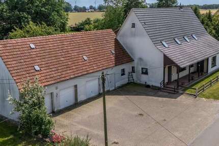 Haus Stemwede - 8 Zimmer, 302 m&sup2;, 239.000&euro; | Angebot:27404054