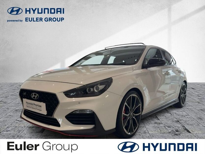 i30