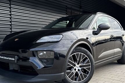 Porsche Macan 9.900 km 87.689 &euro; Ettlingen 76275
