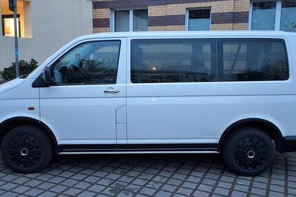 VW T5 Transporter 360.000 km 4.850 &euro; Rostock 18057
