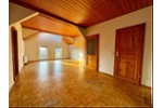 Dachgeschoßwohnung Kellinghusen - 5 Zimmer, 125 m&sup2;, 114.500&euro; | Angebot:27208855