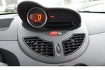 Renault Twingo Authentique §10/27 R/CD ZV-FB ABS 132.700 km 2.300 &euro; Neumarkt/OPf 92318