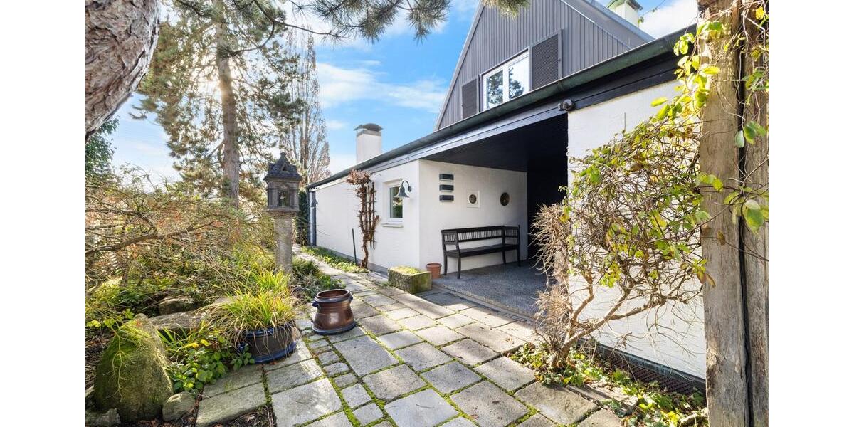 Einfamilienhaus Neusäß - 6 Zimmer, 193 m&sup2;, 2.900&euro; | Angebot:23838311