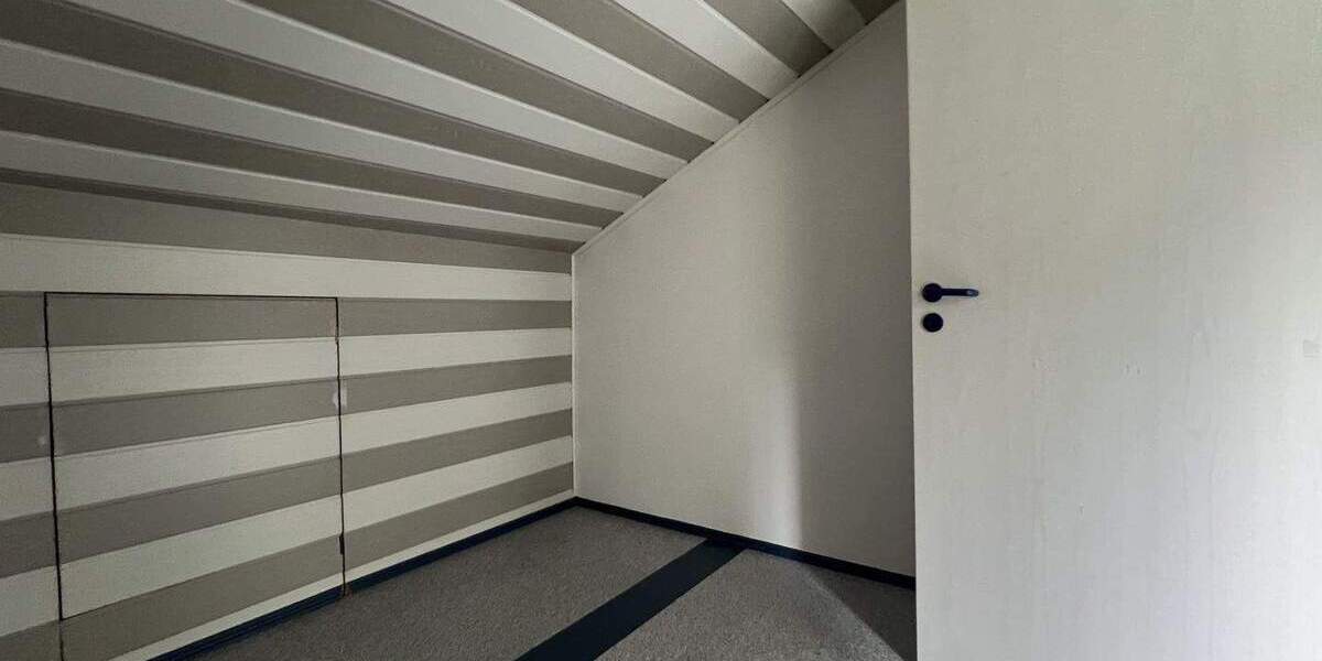 Etagenwohnung Oberderdingen Flehingen - 3 Zimmer, 120 m&sup2;, 1.100&euro; | Angebot:24780814