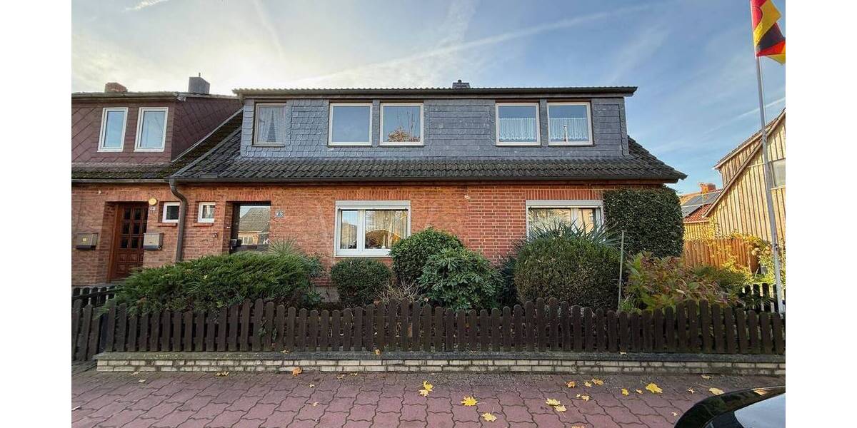 Doppelhaushälfte Lüchow - 5 Zimmer, 170 m&sup2;, 165.000&euro; | Angebot:26258323